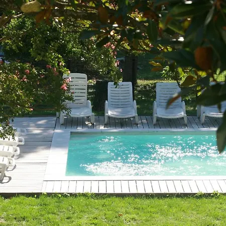 Hébergement de vacances Gites Au Bord Du Lez *