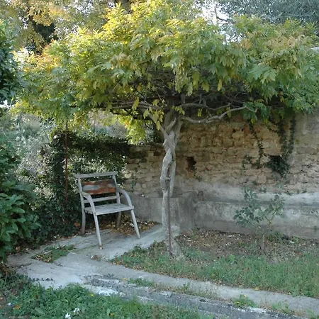 Gites Au Bord Du Lez * Suze-la-Rousse