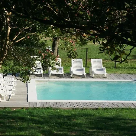 Hébergement de vacances Gites Au Bord Du Lez Suze-la-Rousse