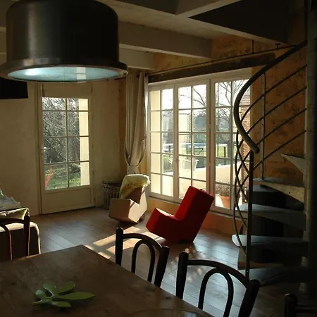 Holiday home Gites Au Bord Du Lez *
