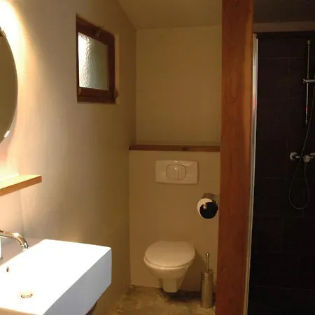 Gites Au Bord Du Lez Holiday home Suze-la-Rousse