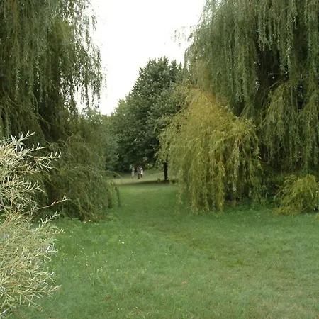 Holiday home Gites Au Bord Du Lez